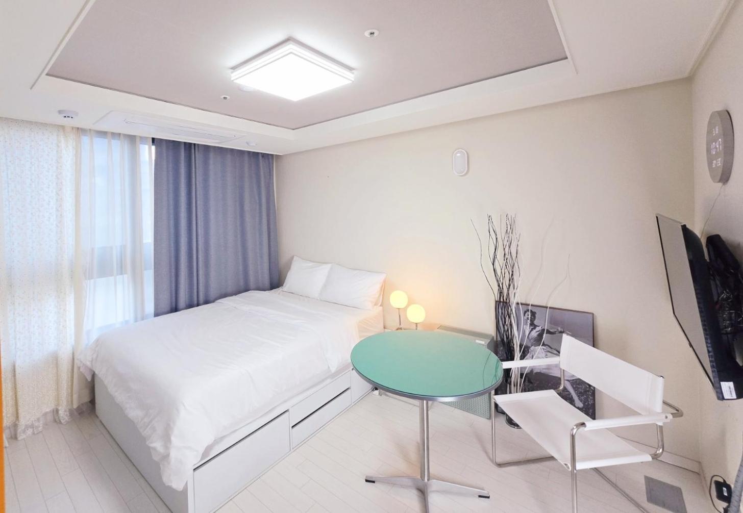 Dongseongro Dsr&U Hotel Room Тэгу Номер фото