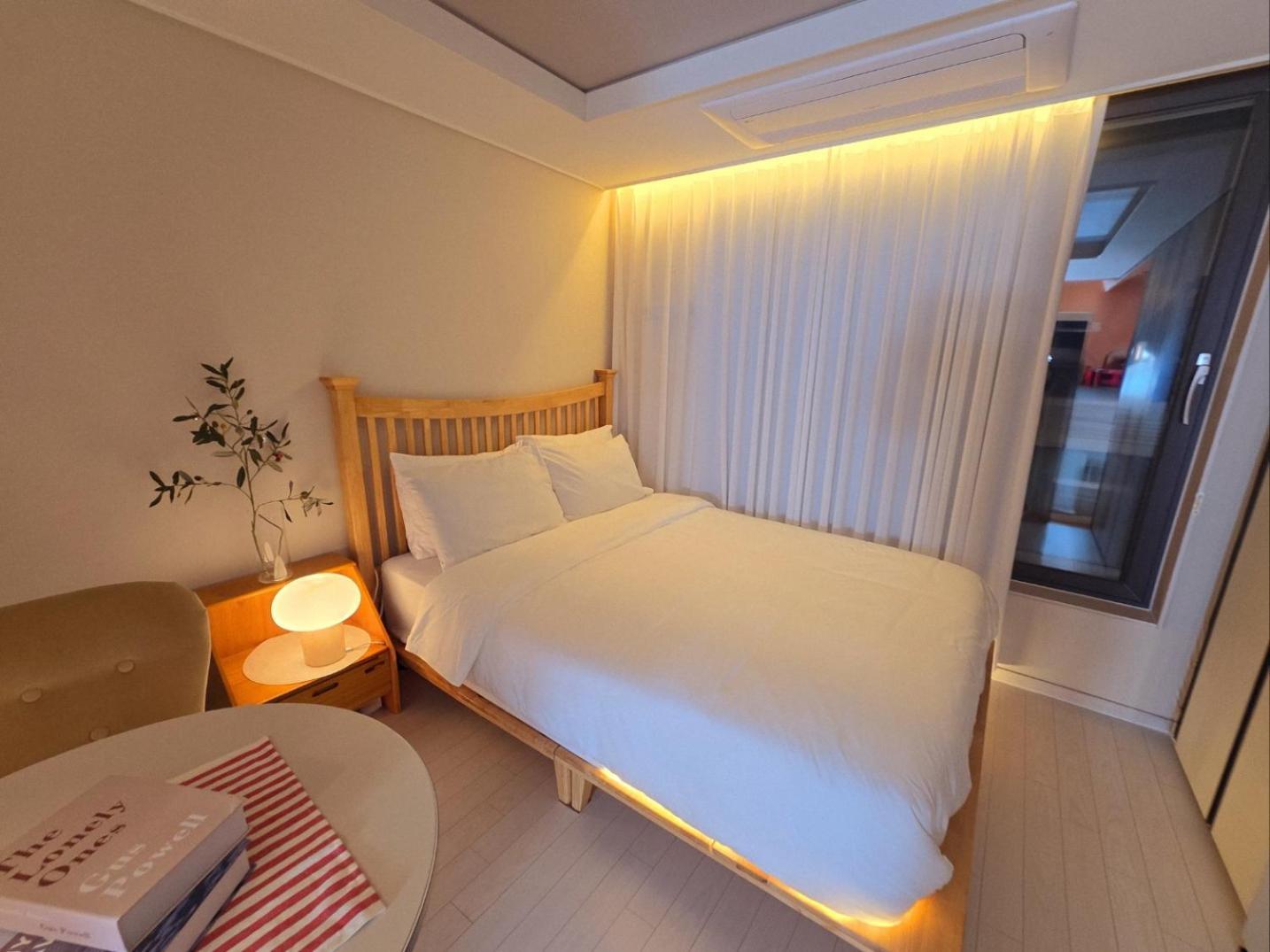 Dongseongro Dsr&U Hotel Room Тэгу Экстерьер фото