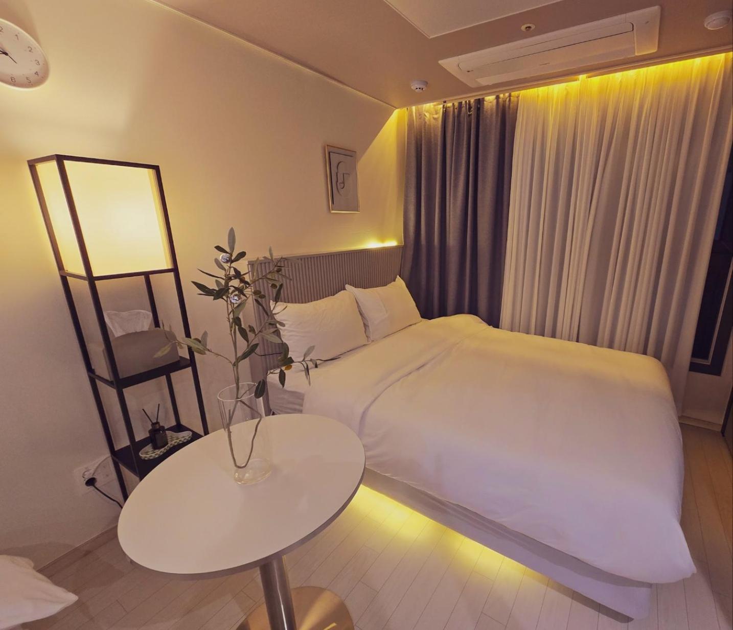 Dongseongro Dsr&U Hotel Room Тэгу Экстерьер фото