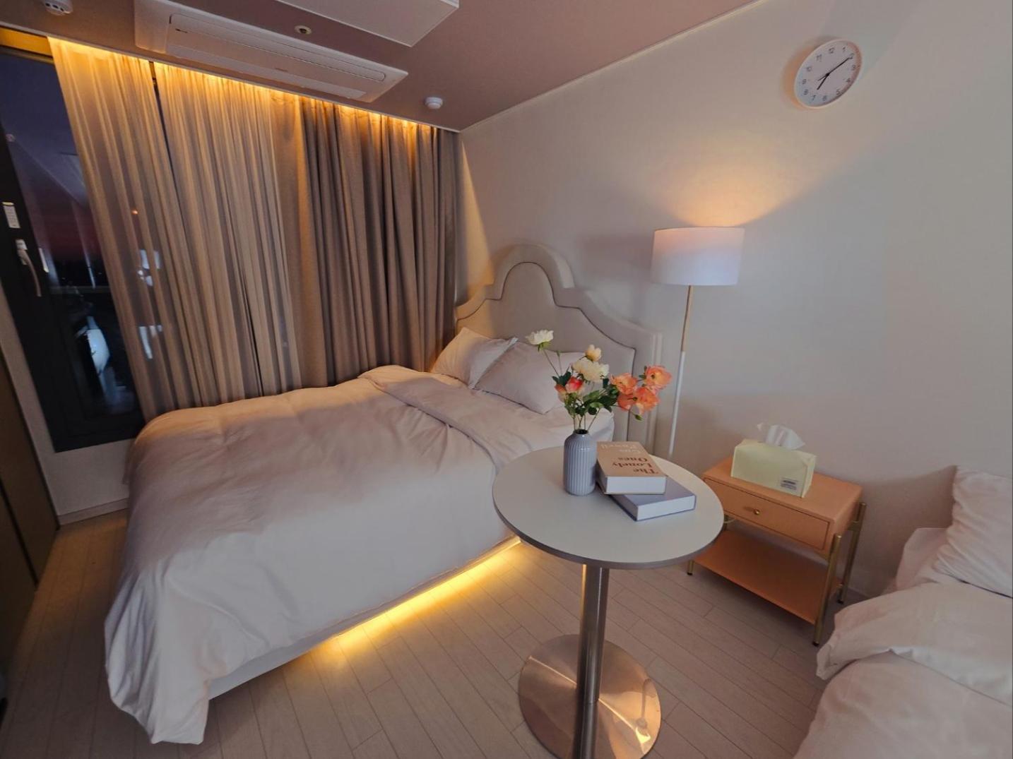 Dongseongro Dsr&U Hotel Room Тэгу Экстерьер фото